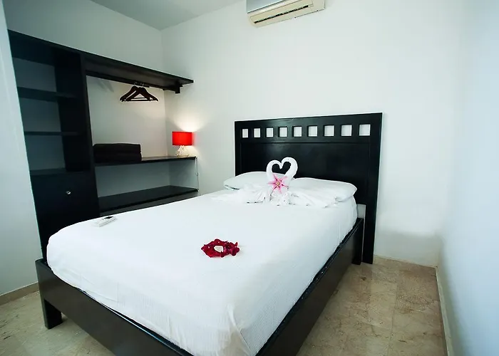 Aparthotel La Playa