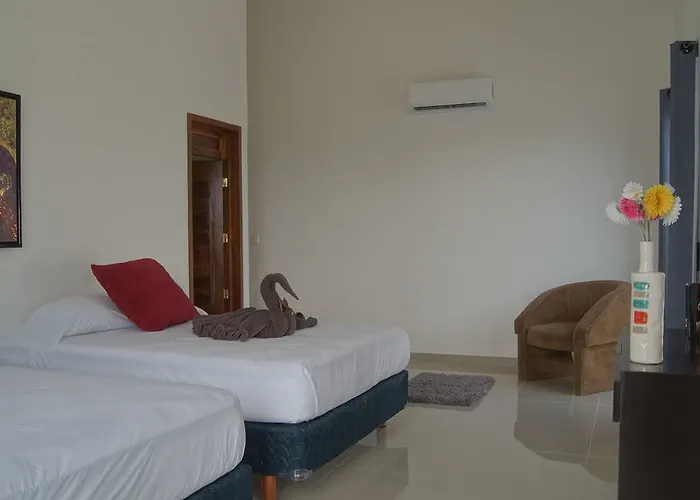 Aparthotel La Playa 3*