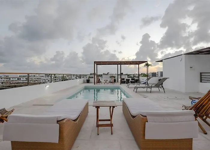 Aparthotel La Playa