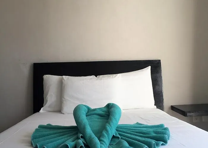 Aparthotel La Playa 3*