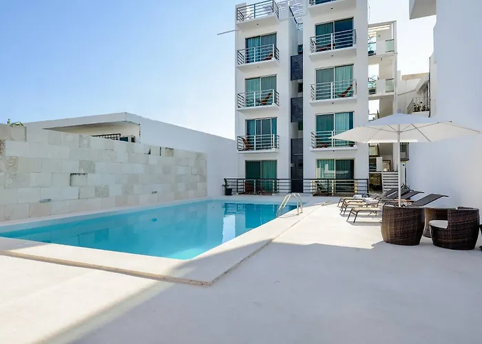 Aparthotel La Playa